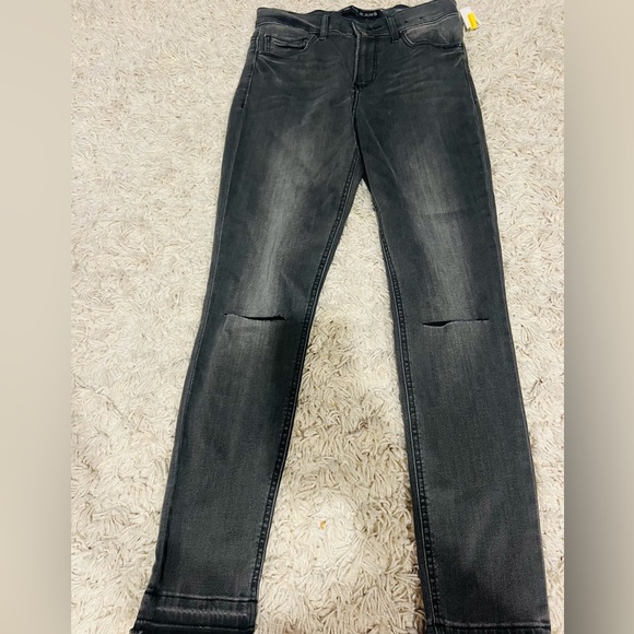 COPY - Express size 6 ankle legging skinny jeans high rise.  Good condition! - Picture 1 of 6